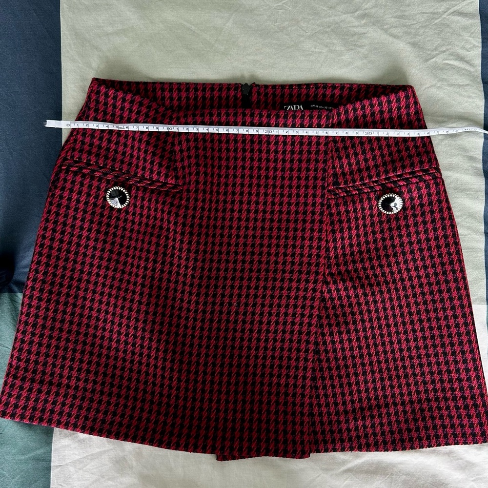 Zara Red and Black A-Line Mini Skirt